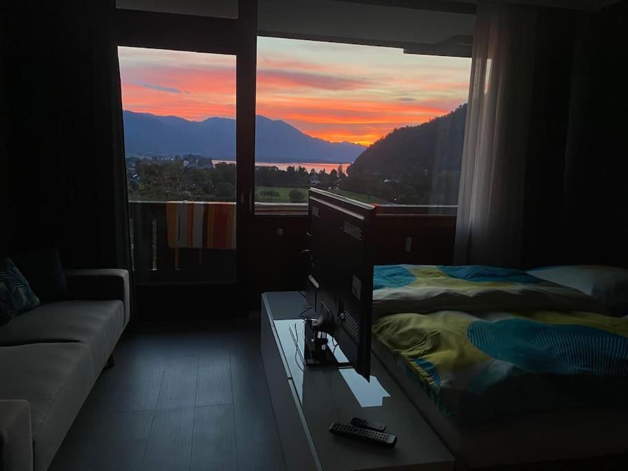 Schoene Ferienwohnung Mit Wolfgangseeblick ストローブル エクステリア 写真